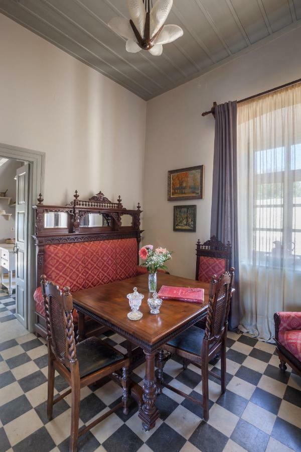 Dellagracia Mansion In Poseidonia Syros Villa Posidhonia  Ngoại thất bức ảnh