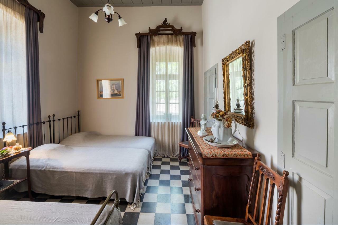 Dellagracia Mansion In Poseidonia Syros Villa Posidhonia  Ngoại thất bức ảnh